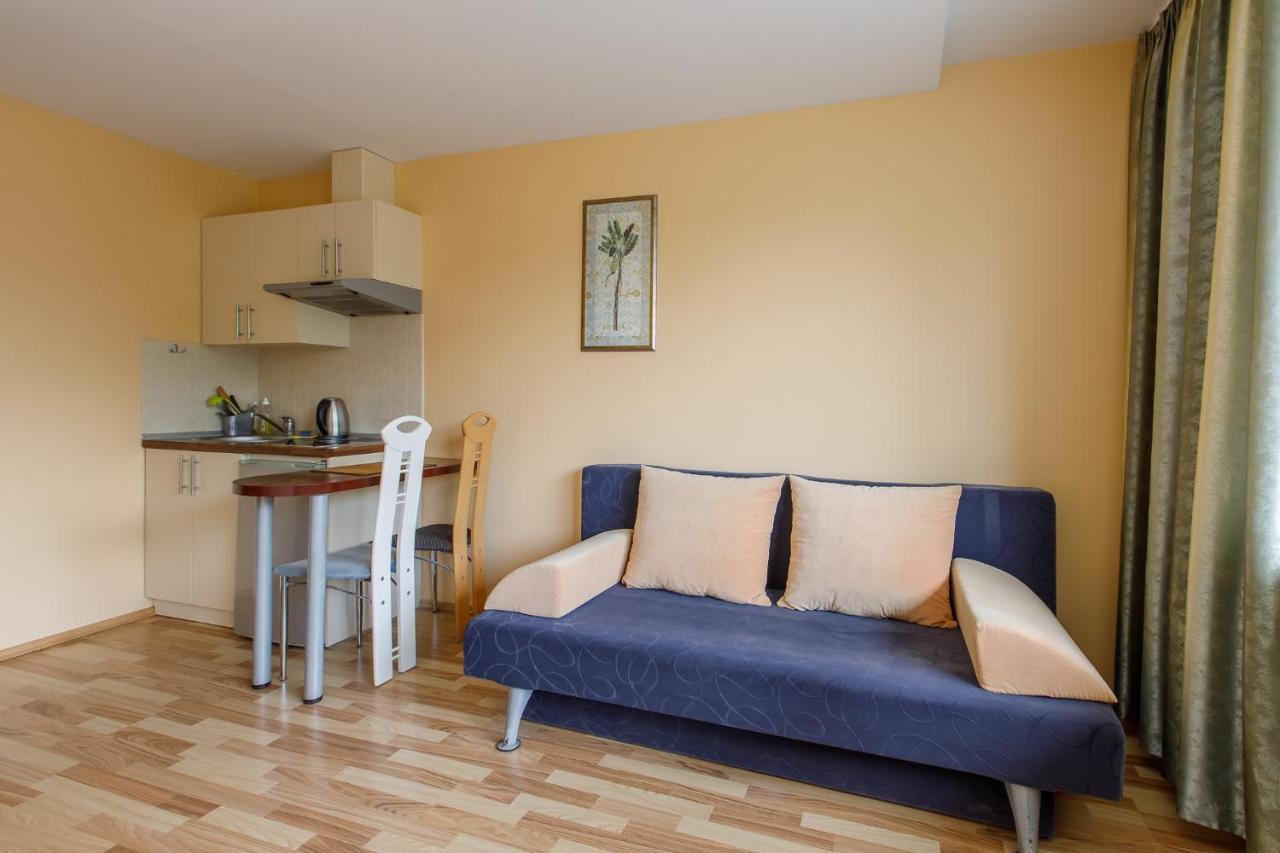 Viesbutis Prie Fontano Hotel พาลังกา ภายนอก รูปภาพ